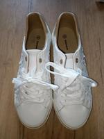 Damen Sneaker Gr. 40 Sachsen - Grimma Vorschau
