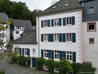 Historisches Stadthaus-Juwel, saniert, auf 5 Ebenen: Wohnen, Arbeiten, Ausstellen, ges. 234 m² ... Nordrhein-Westfalen - Blankenheim Vorschau