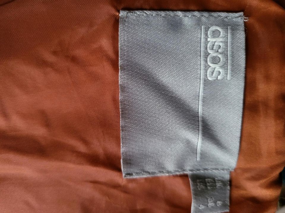 +++ dicke Cordjacke ASOS Gr. 36 +++ in Willich