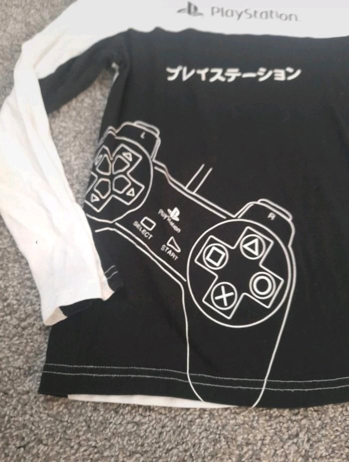 Playstation Longsleeve Schwarz weiß Jungen Grösse 146-152 in Bad Münstereifel