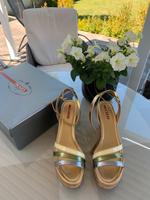 Prada Originalgröße 40 Hessen - Wehrheim Vorschau