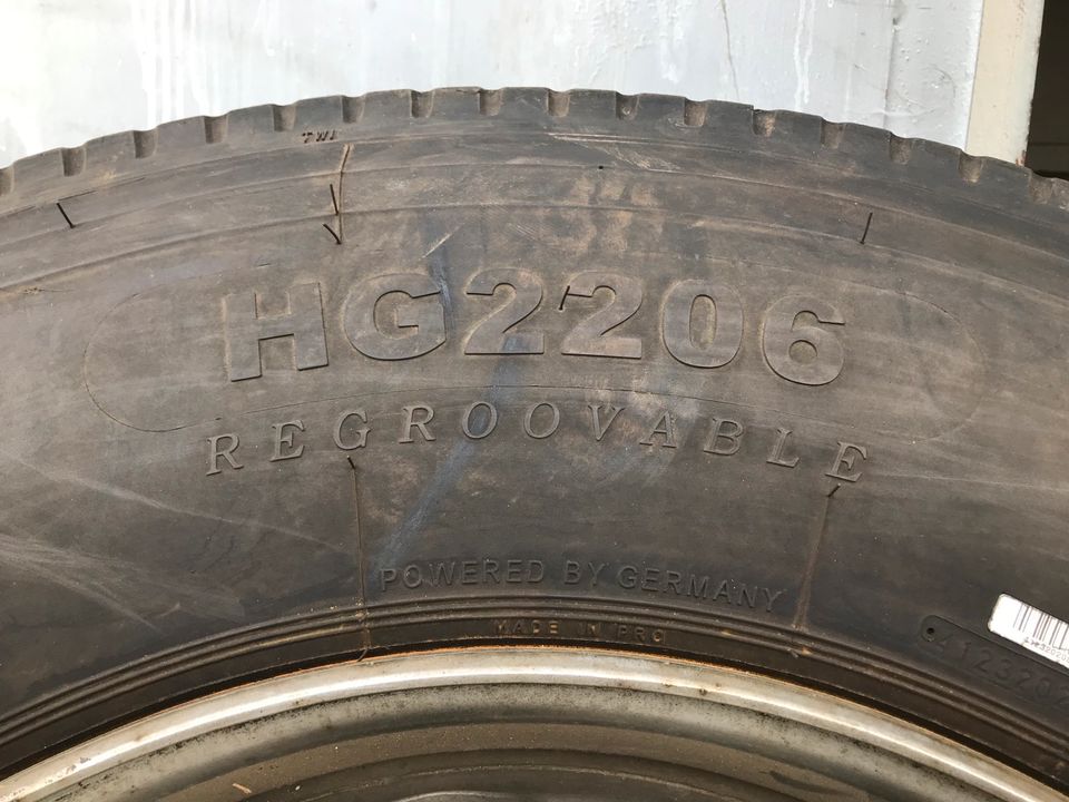 LKW Rad 295/80R22.5 in Bayerisch Eisenstein