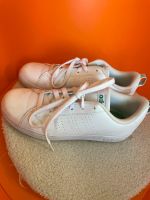 Adidas sneaker weiß white 37,5 wie neu Schuhe Turnschuhe Frankfurt am Main - Nordend Vorschau