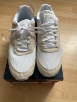 Damen REEBOK Sportschuhe Gr 38,5 Bayern - Geretsried Vorschau