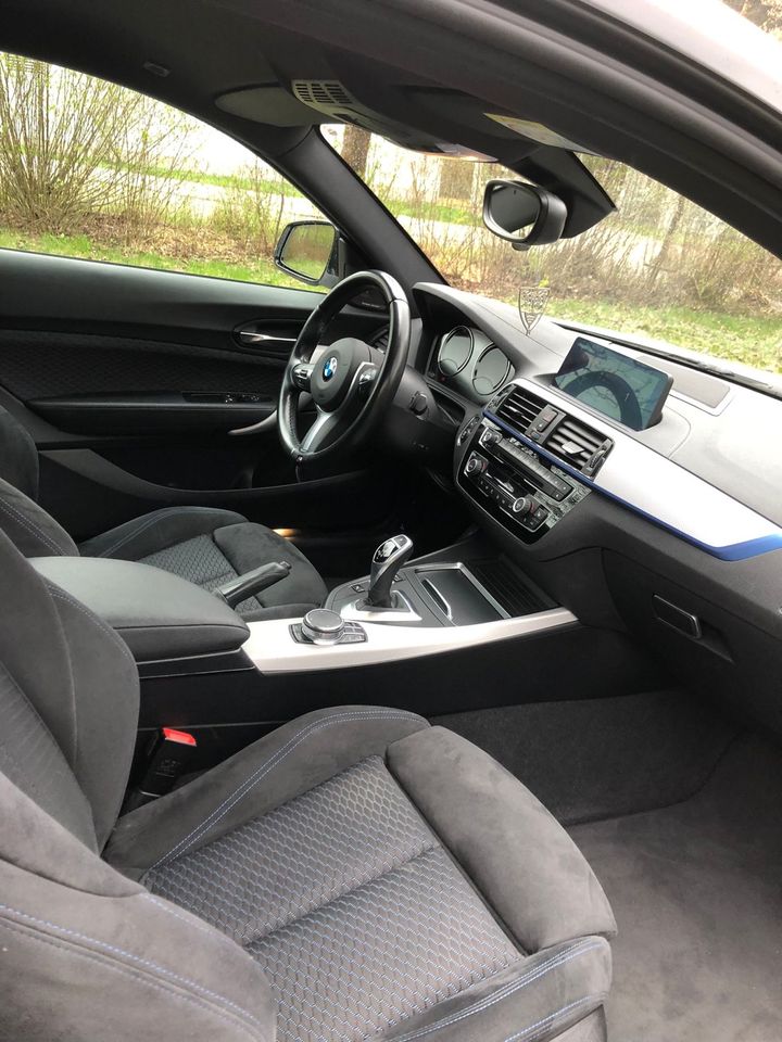 BMW 240i xDrive top gepflegt 54tkm in Schenkenzell