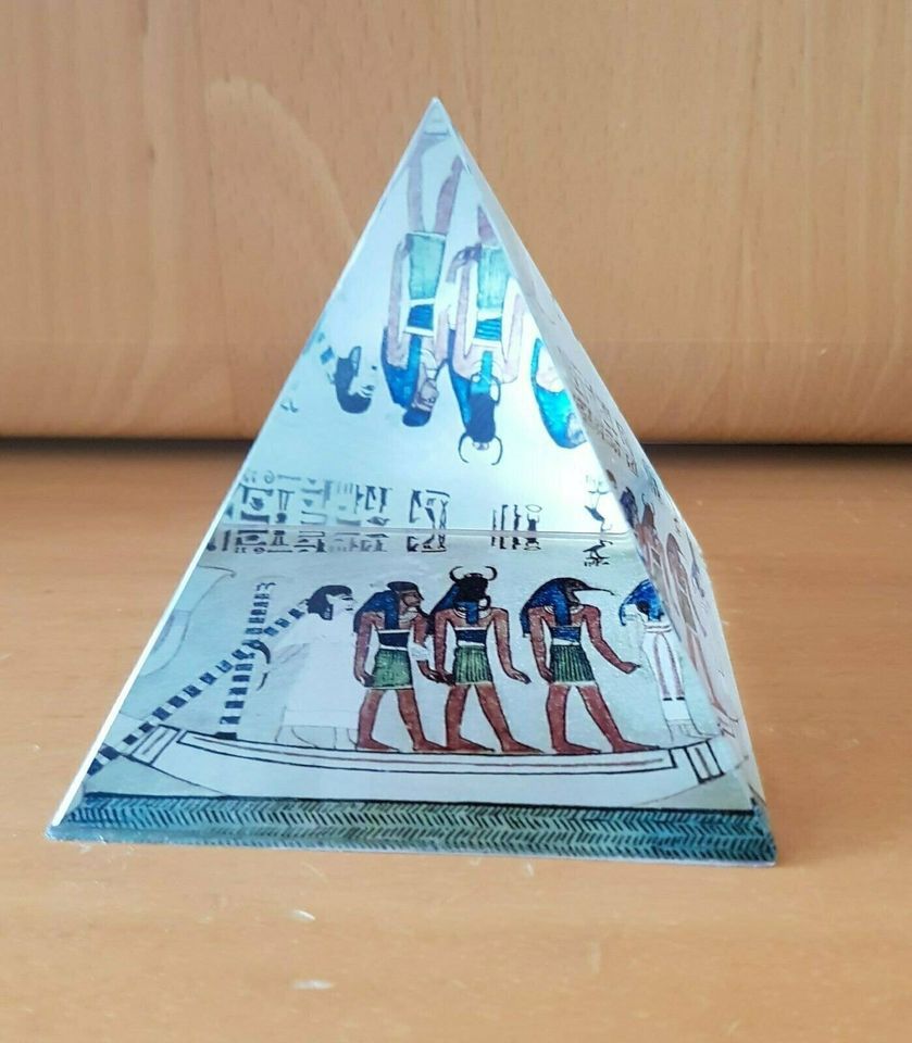 Glas Pyramide Ägypten, Deko Figur Paris Eiffel Tower, Dose in Berlin