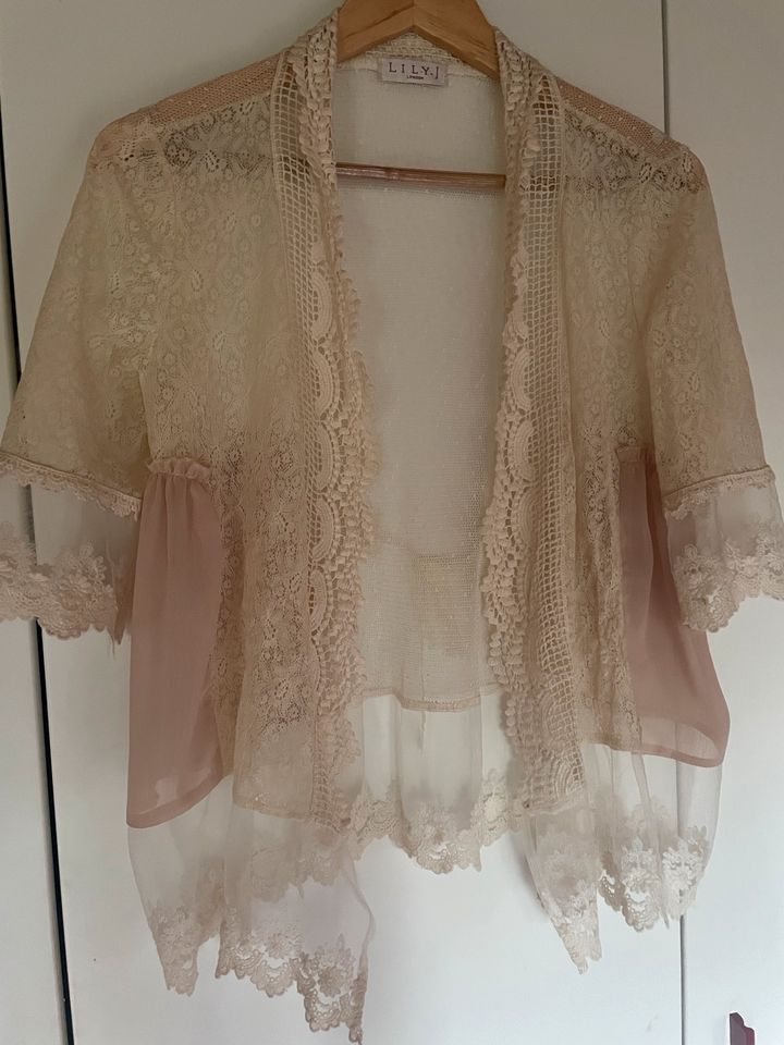 Boho Cardigan Bolero Häkelspitze in Isny im Allgäu