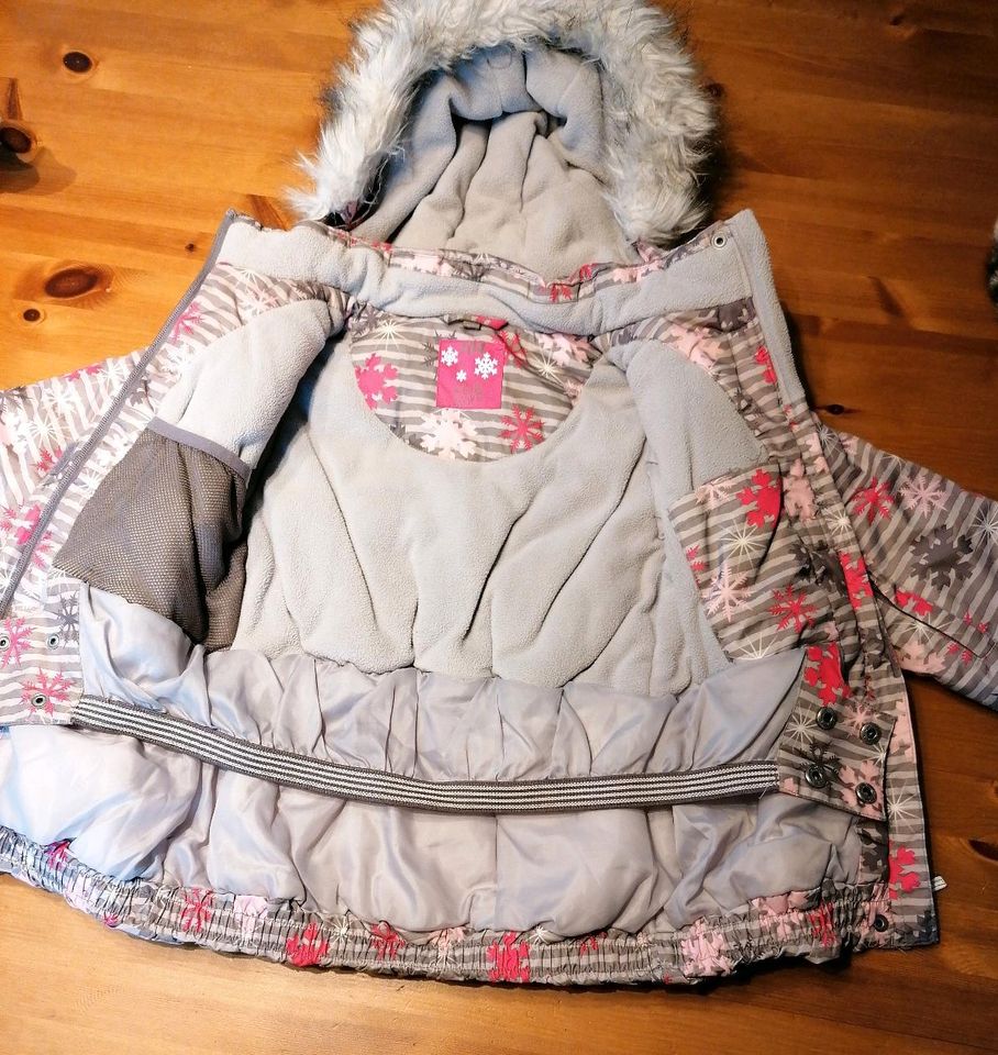 Winterjacke, Größe 104,gebraucht in Waldheim