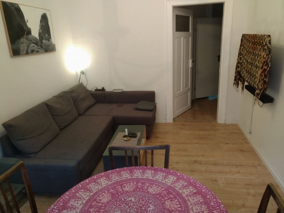 RUHIGES ZIMMER 11QM plus WOHNZIMMER in 2er WG im HECHTVIERTEL in Dresden