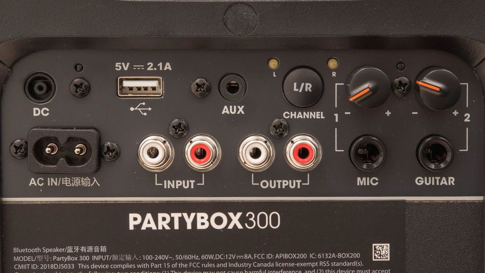 Vermiete 2 Stück JBL Partybox 300 Party Musik Lautsprecher BT DJ in Potsdam