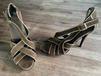 Apart • High Heels • Riemchen-Sandalen • Sandaletten • NEU! Bayern - Vaterstetten Vorschau