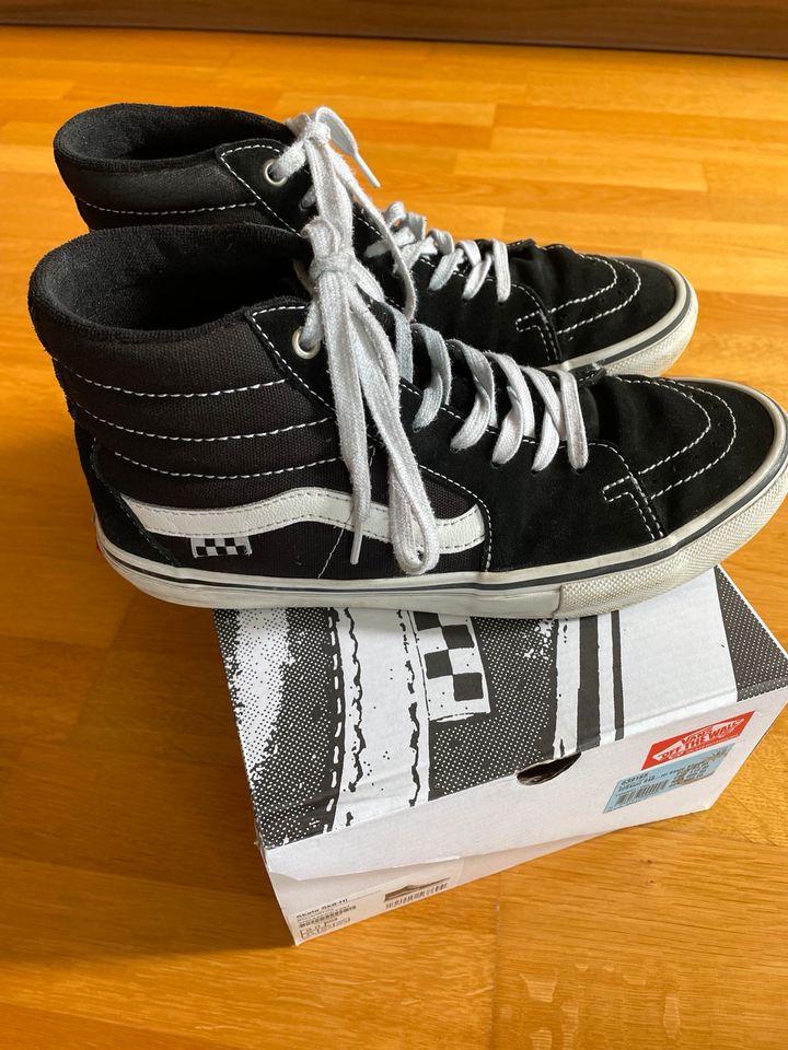 Vans Schuhe Skate high Sneaker Gr 42 in München