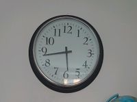 Wanduhr Bahnhofsuhr sehr groß 54 cm retro Bravur Ikea schwarz Leipzig - Leipzig, Zentrum-Ost Vorschau