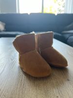 Lammfellschuhe Schleswig-Holstein - Altenholz Vorschau