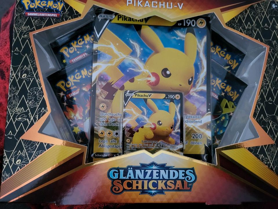 Pokemon Box Pikachu Ex Glänzendes Schicksal in Leipzig