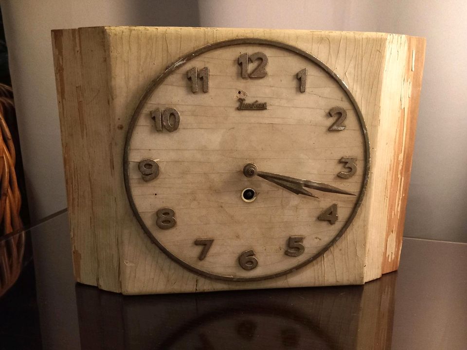 Wanduhr Standuhr Holz Patina in Emsdetten