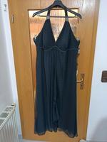 NEU Abendkleid Neckholder schwarz Größe 52 mim Bayern - Waldmünchen Vorschau
