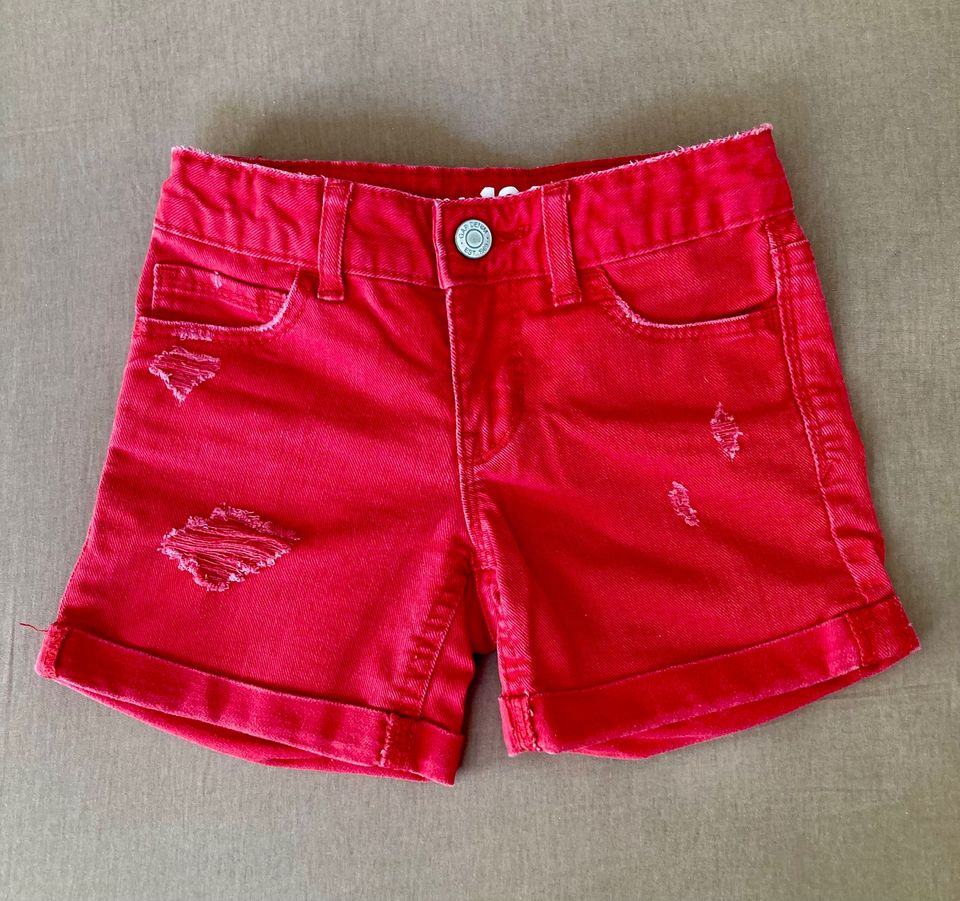 Mädchen GAP Shorts Gr. 110, 116 in Hof (Saale)