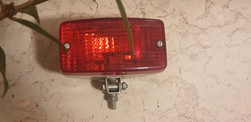 Nebelschlußleuchte Rot FER DDR für Wartburg Trabant Neu Lagerware in Zuchau