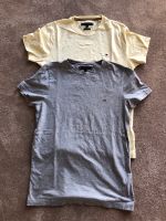 Herren T-Shirts Tommy Hilfiger Gr. S gelb und grau Sachsen-Anhalt - Staßfurt Vorschau