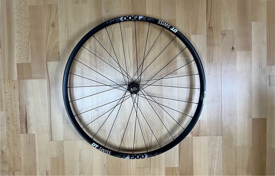 DTSwiss X1900 Hinterrad 25 mm 135 QR oder 12x142 Gravel in Hersbruck