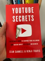 YouTube Secrets: The Ultimate Guide to Growing Your Following and München - Maxvorstadt Vorschau