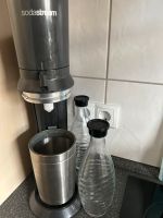 Sodastream mit 2 Glaskaraffen Niedersachsen - Bergen Vorschau