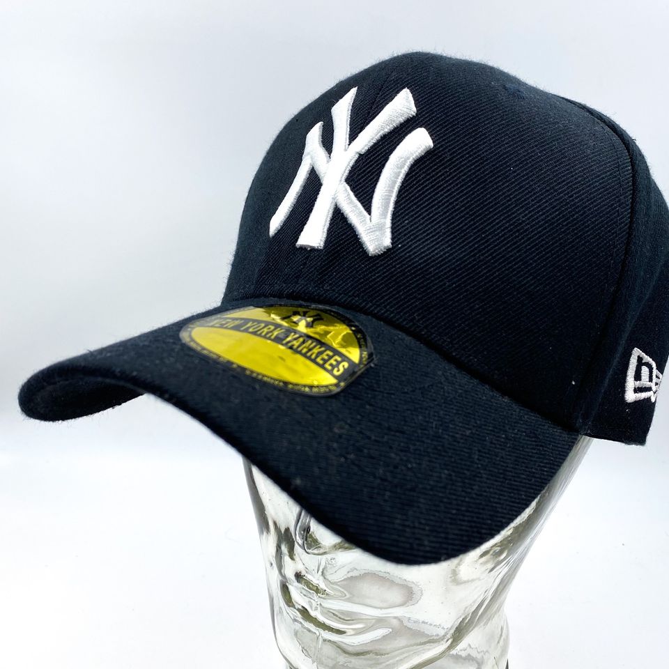 Vintage New Era New York Yankees Cap Schwarz Basecap Kappe y2k in Gronau (Westfalen)
