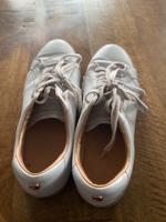 Sneaker Hilfiger mit Glitzer Nordrhein-Westfalen - Bocholt Vorschau