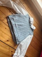 Zwei Pullover mit Kragen Niedersachsen - Leer (Ostfriesland) Vorschau