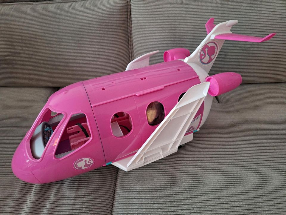 Barbie Flugzeug mit orig. Zubehör - OVP vorhanden in Unna