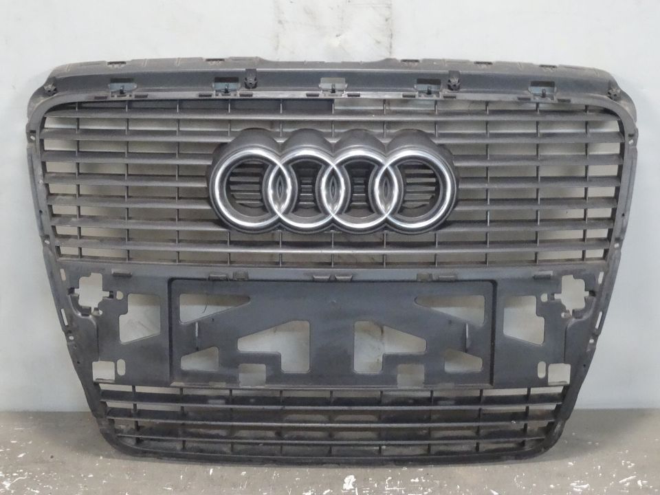 Audi A6 4F Grill Kühlergrill 4f0853651 Vorne 2004-2008 in Bochum