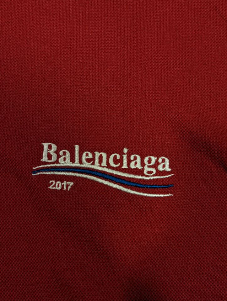 Sehr seltenes Balenciaga Campaign Logo Polo 2017 M (fit L-XL) Neu in Frankfurt am Main
