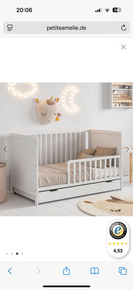 Mitwachsendes Bett 70x140 cm von Petite Amélie (Nuage) - NEU inkl in Sande