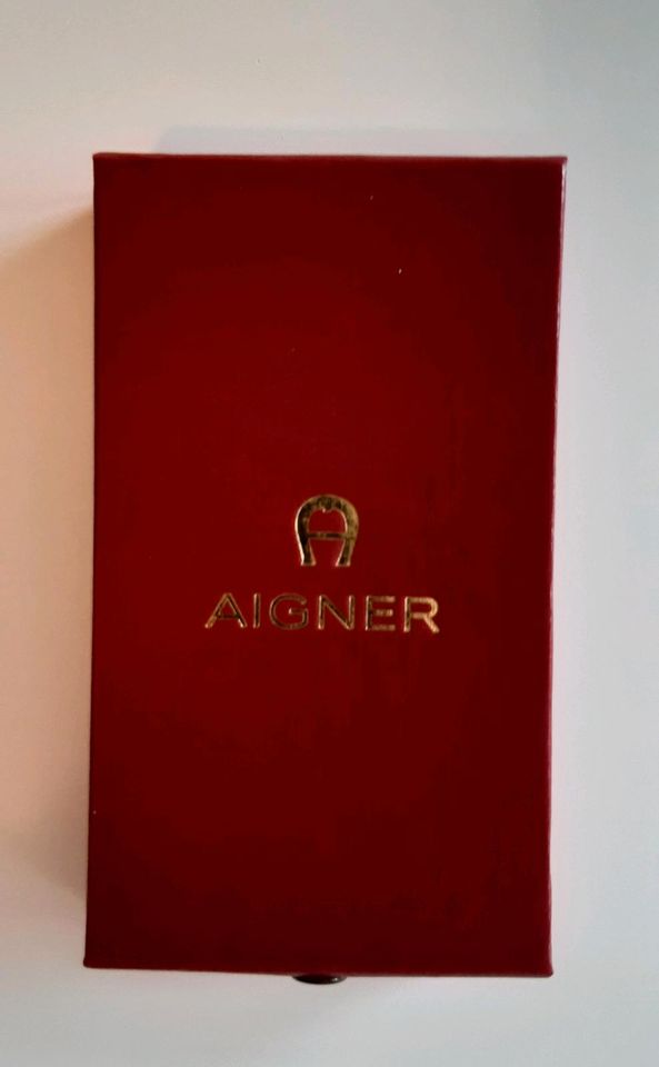 AIGNER Schlüsselanhänger silber Herz Neu Mini Diamant in Frankfurt am Main