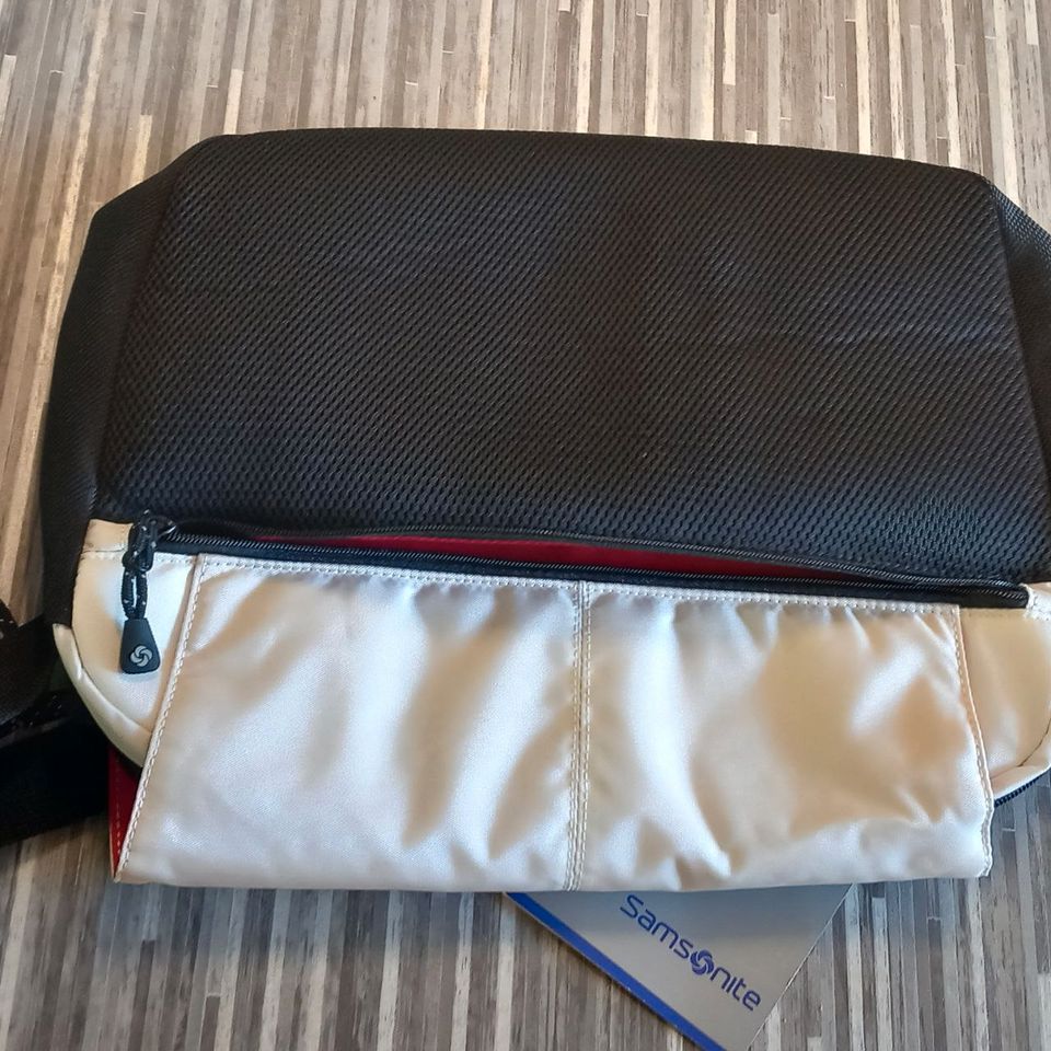 Samsonite  Cordura  Messenger Bag Laptop Tasche - Neu in Moers