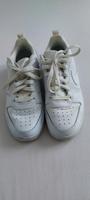 Nike Sneaker weiß Gr. 37,5 Hessen - Wölfersheim Vorschau
