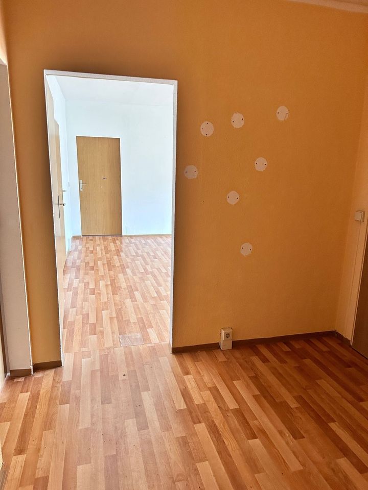 Kautionsfrei !! + 3 Kaltmieten frei // 4 Zimmer selbst gestalten // in Schöneck