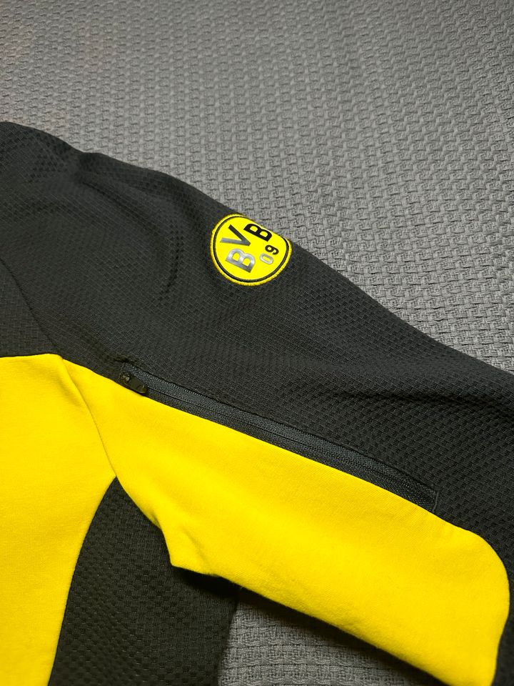 Borussia Dortmund x PUMA Jacke [L] in Baunatal