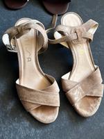Unisa Pumps/ Neu: 150€ Hessen - Bensheim Vorschau