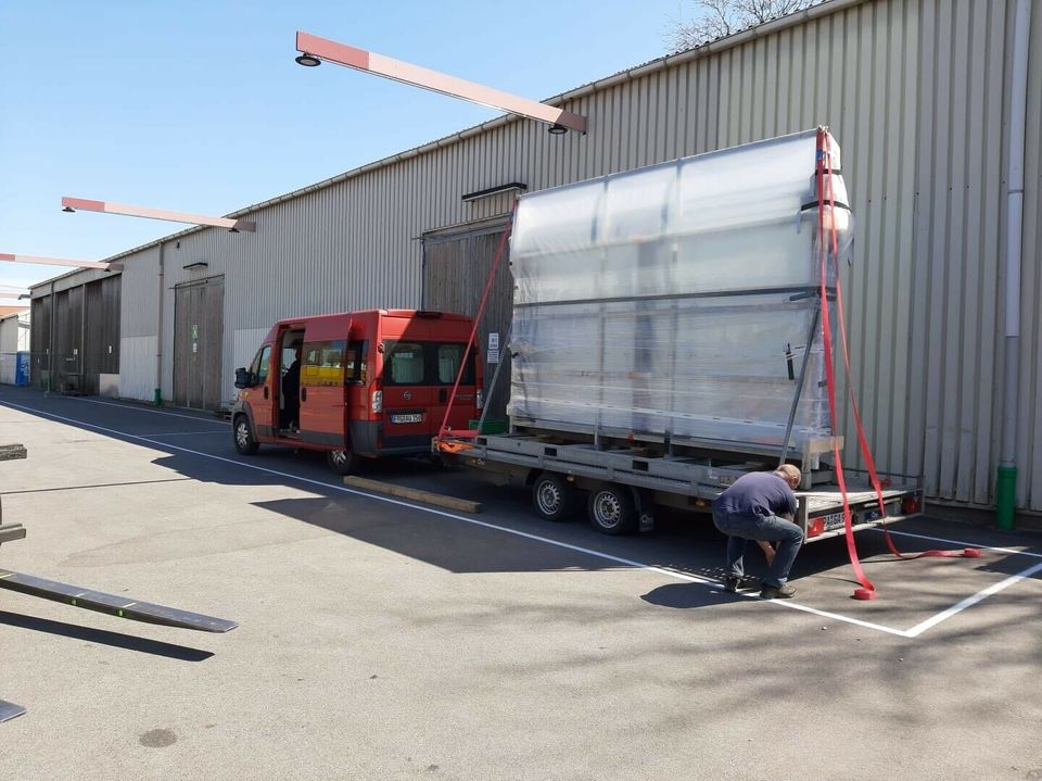 Auto Anhänger mieten / Anhänger Verleih / Autotransporter in Ruderting