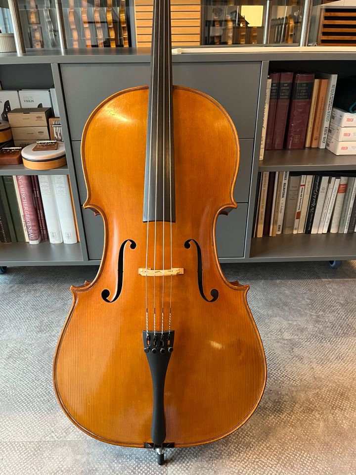 Cello / Violoncello 4/4 „Giuseppe Budai, 2006“ (#301063) in Friedrichshafen