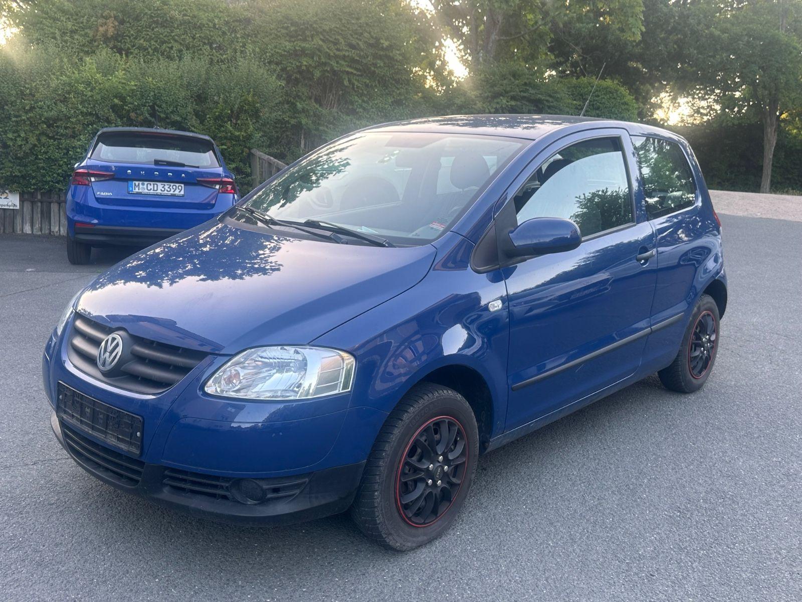 Abbildung des Autos Volkswagen Fox Basis **T…