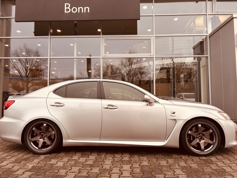 Lexus IS-F 5.0 V8 in Bonn