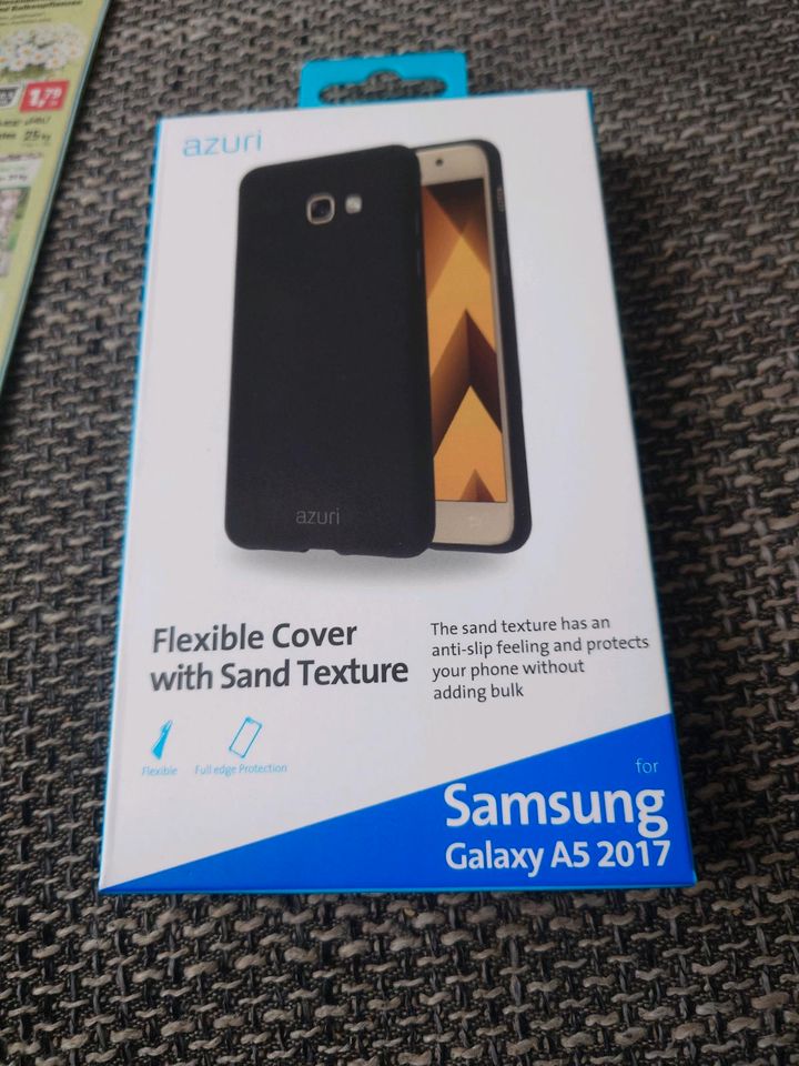 Azuri Flexible Cover with Sand Texture für Samsung Galaxy A5 2017 in Duisburg
