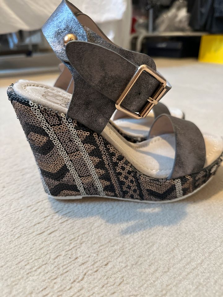 Cassis Sandalen Wedges Gr. 38. NEU in Kleinmachnow