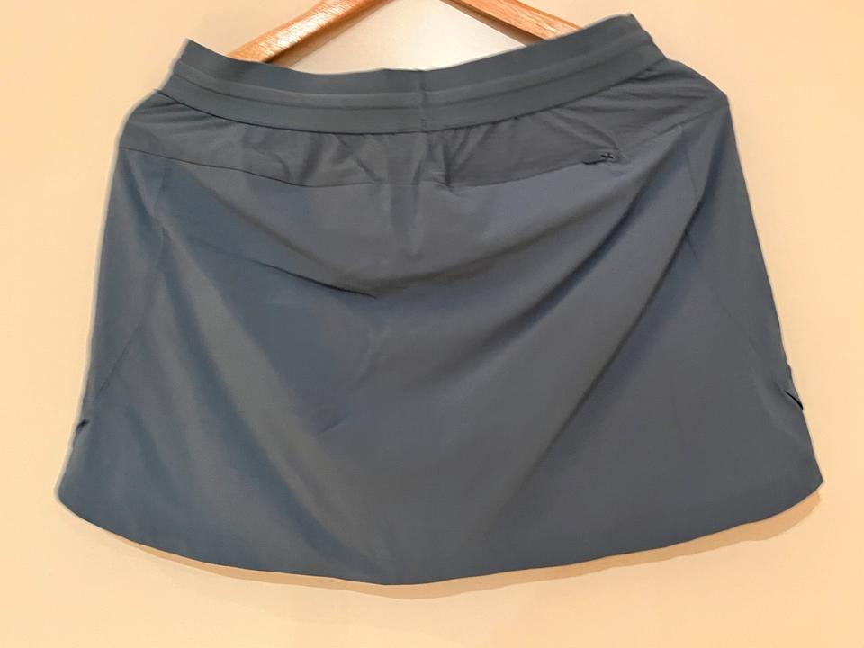 Indigo Blau Damen Scort / Outdoor Rock Gr. M von Jack Wolfskin. in Falkenstein