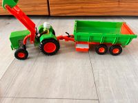 Playmobil Traktor mit Anhänger grün/ rot Baden-Württemberg - Oberderdingen Vorschau