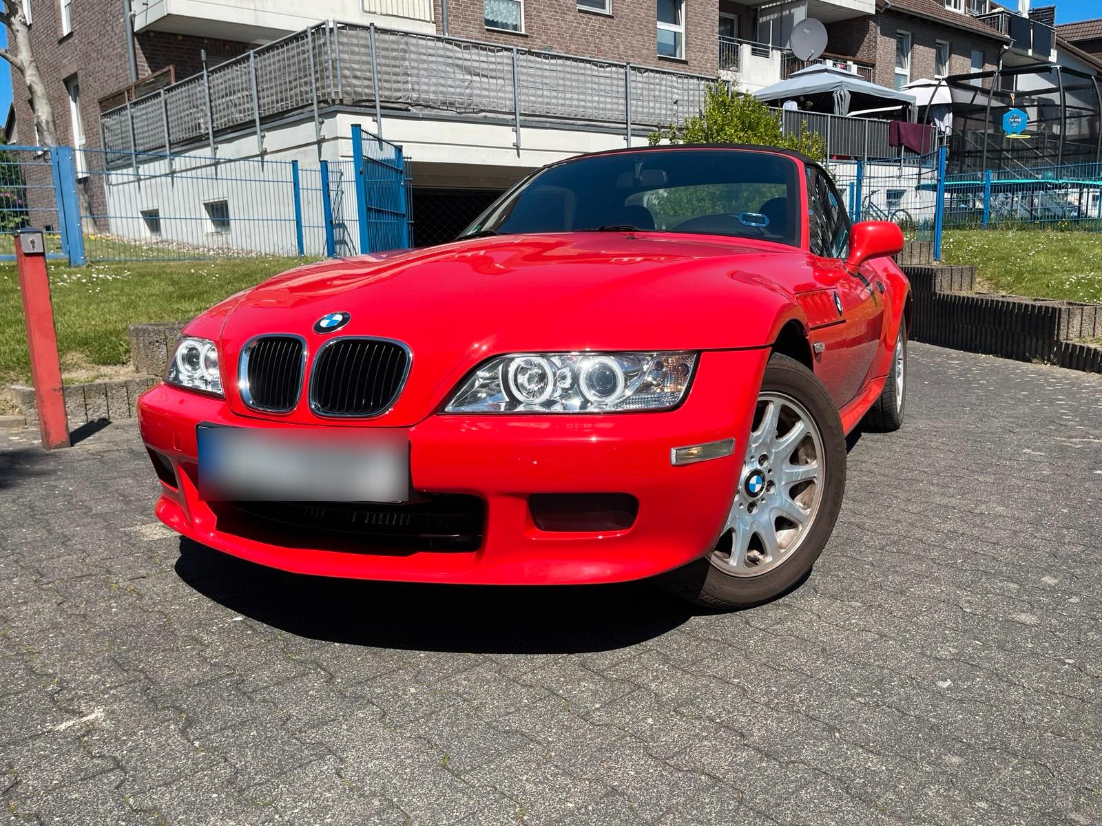 Abbildung des Autos BMW z3 mit WENIG KILOMET…