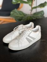 Sneaker Weiß - Gr. 44 Nordrhein-Westfalen - Gelsenkirchen Vorschau